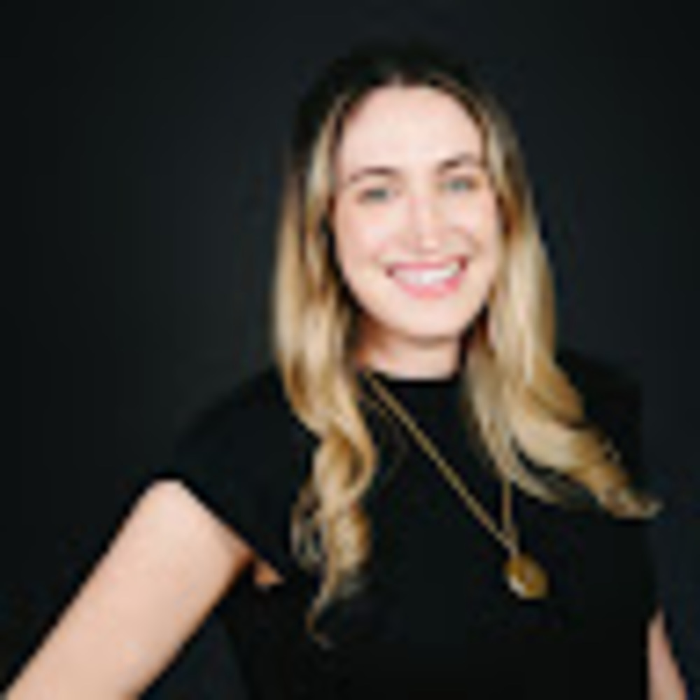 Meet your Posher, Shira
